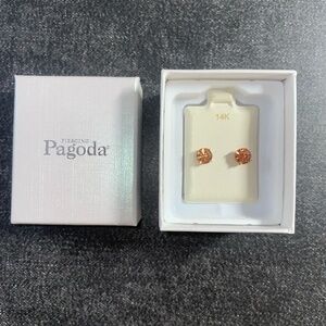 solid 14K Rose Gold Studs 6mm Zirconia Orange/Champagne Color Like New